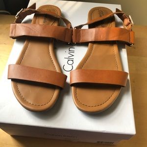 Brekelle’s sandals